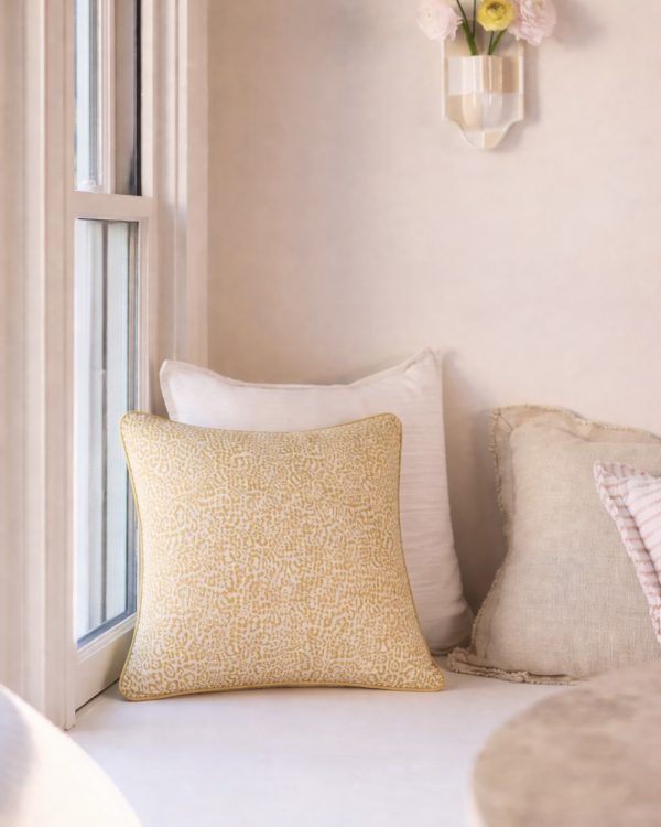 leopard-honey-cotton-cushion-2