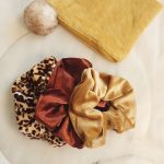 Velvet Scrunchie Noir