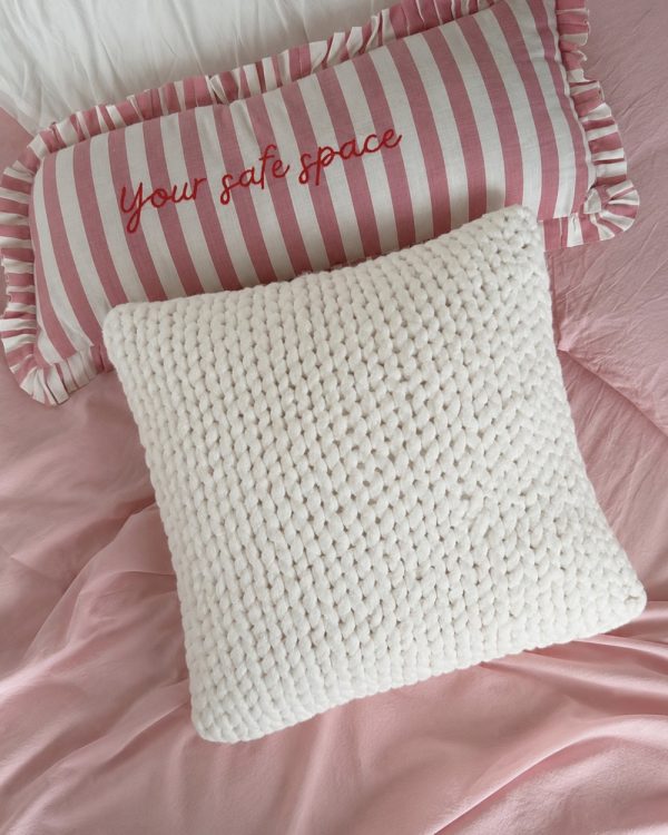 Cotton Cable Knit Cushion