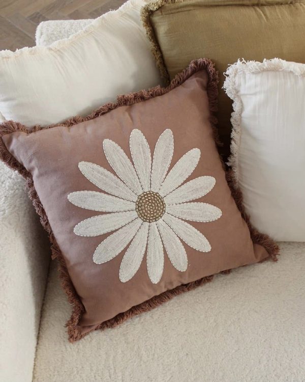 Fringe Cushion Daisy