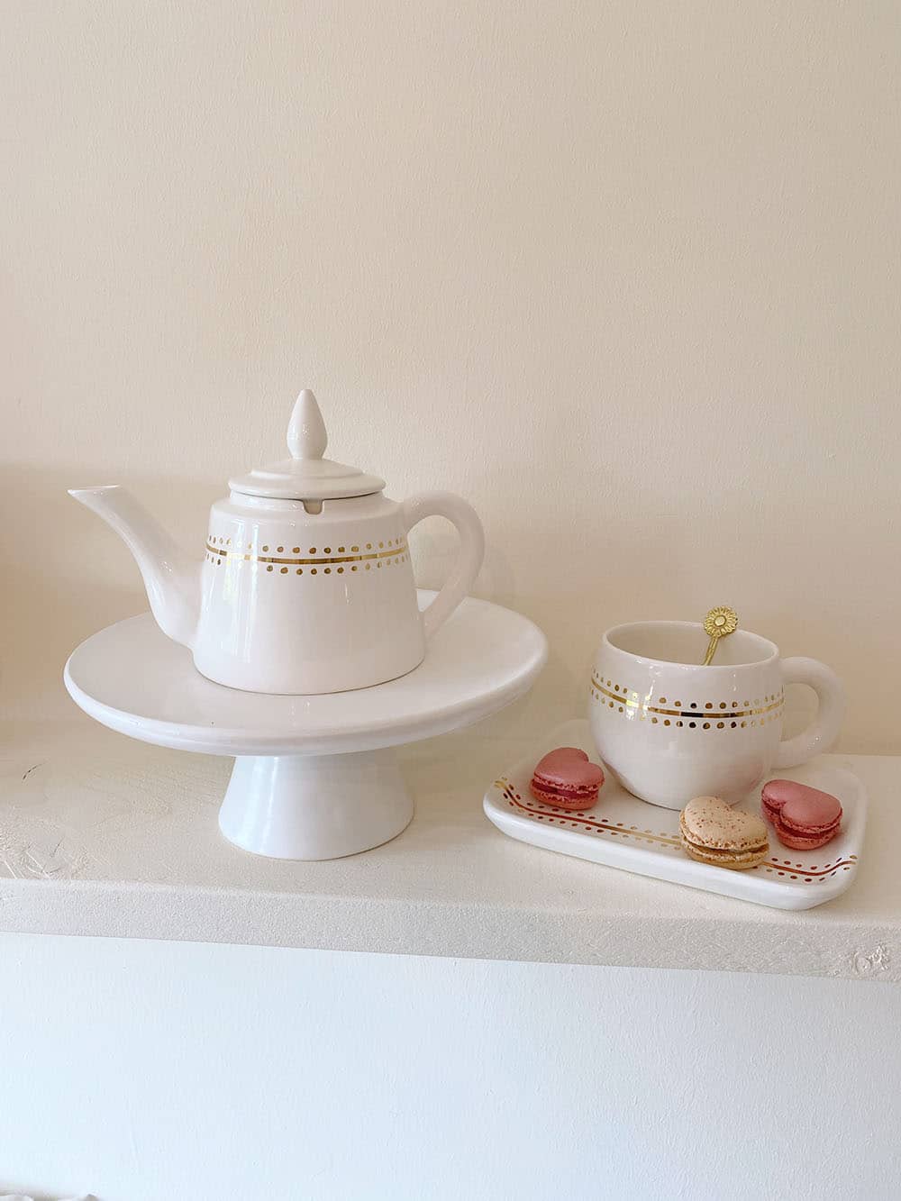 Ceramic Tea Pot Caftan