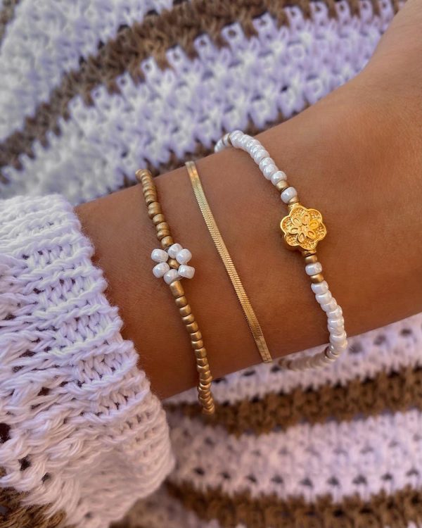 Beaded Wildflower Bracelet