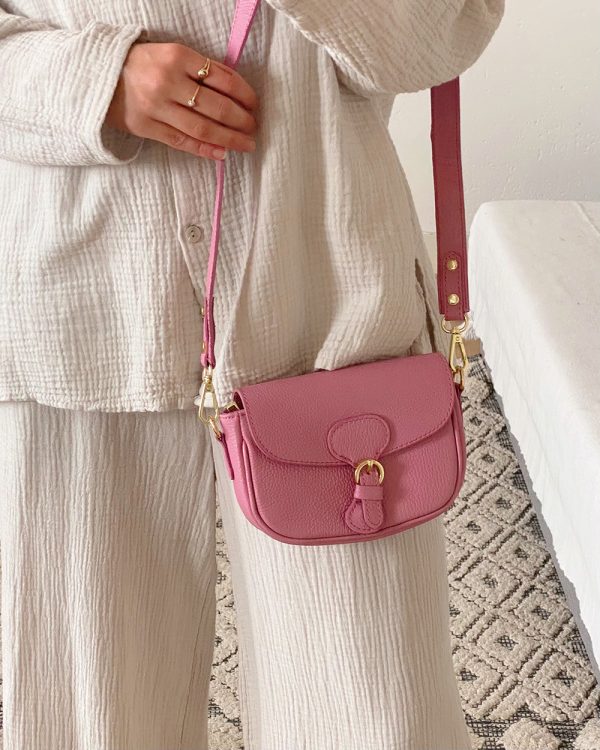 Leather Bag Cameo