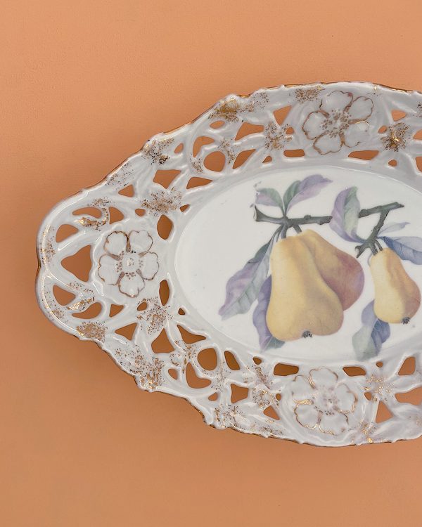 Vintage Pear Oval Fruit Bowl