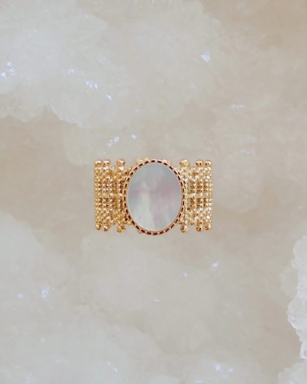 Mother Of Pearl Serenade Ring