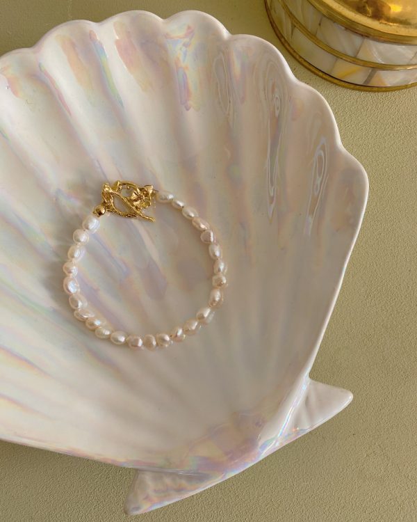 Floral Freshwater Pearl Luster Bracelet