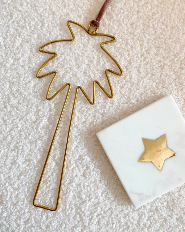 Velvet Wrap Gold Palm Hanger