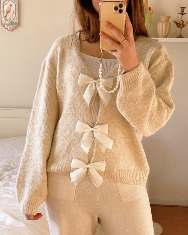 bow-cozy-sweater-beige-6