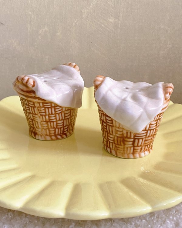 Vintage Picnic Basket Porcelain Salt Pepper Shaker Set