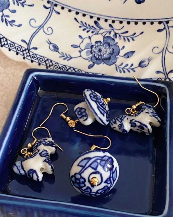 Delft Blue Porcelain Dutch Delight Drop Earrings