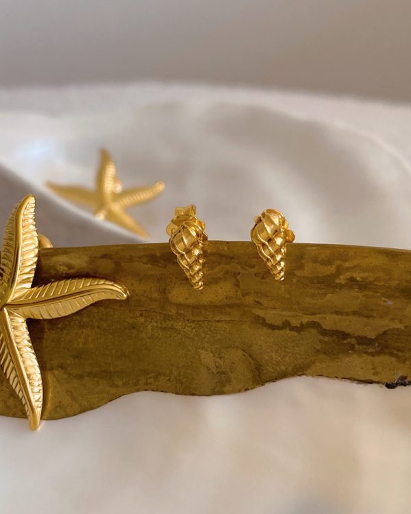 Gold Seashell Stud Earrings