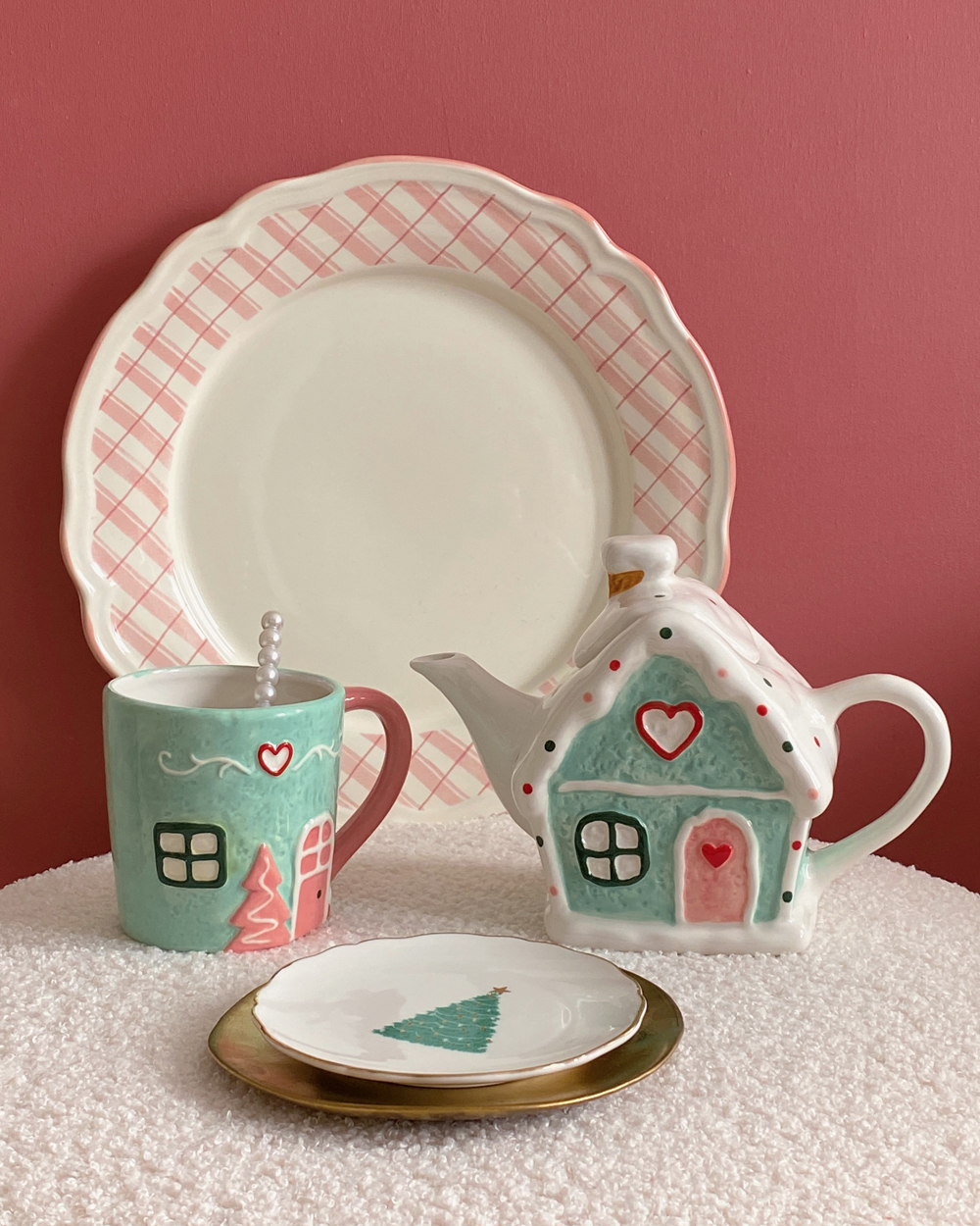 Cozy Cottage Ceramic Mug