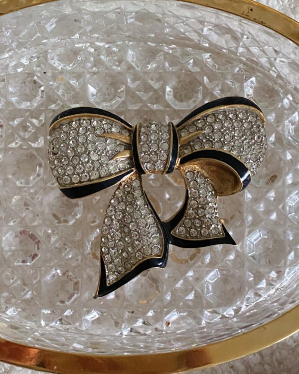 Vintage Bow Crystal Brooch