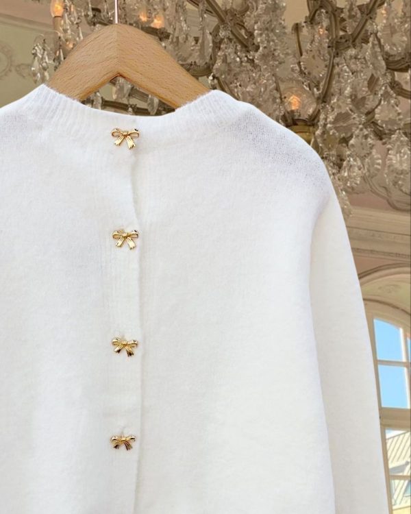 chic-gold-bow-button-cardigan-3