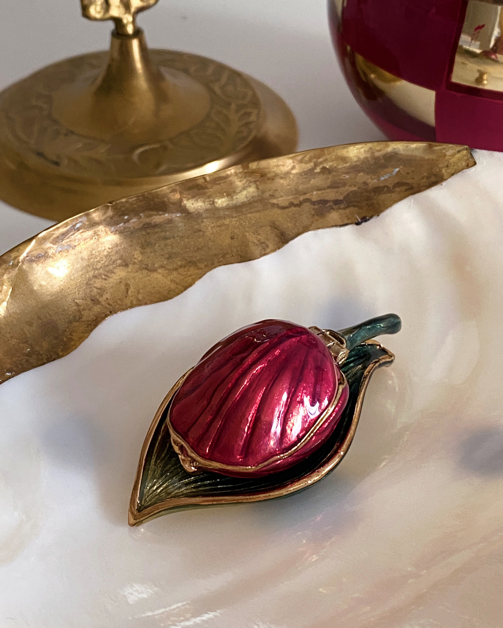 Red Tulip Flower Trinket Box