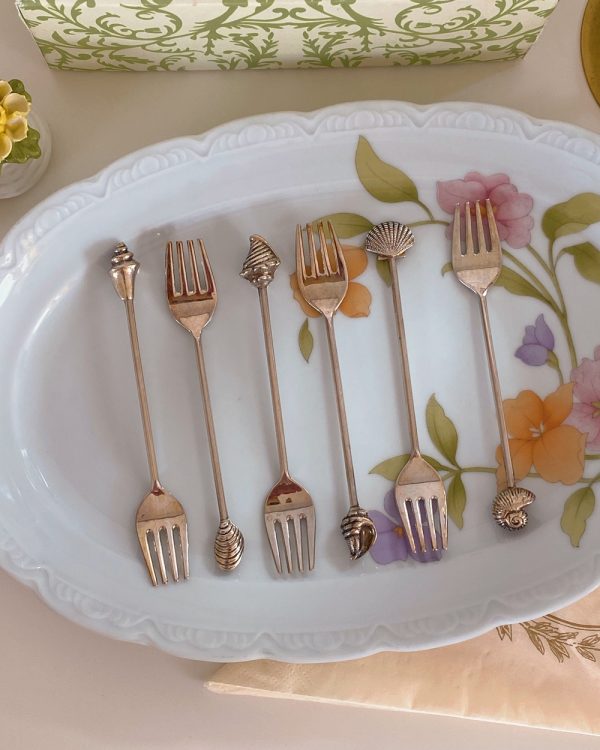 Vintage Silver Shell-Tipped Dessert Fork Set of 6