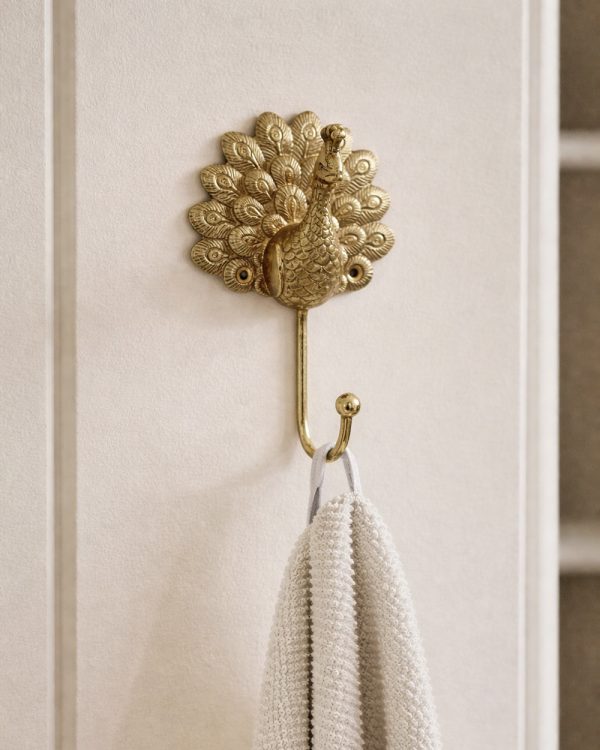 peacock-metal-wall-hook-1