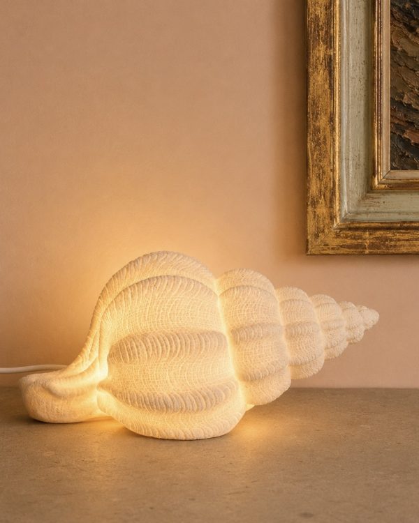 Sandstone Seashell Table Lamp