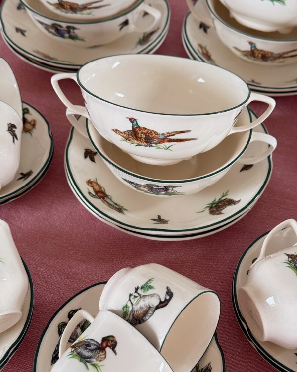 Vintage Johnson Brothers Brookshire Wedgwood Wild Bird Service Set For 9