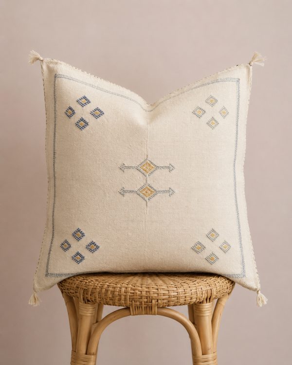 nuage-cactus-silk-cushion-4