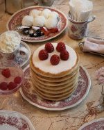 Raspberry Pancake Candle Holder